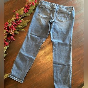 Mossimo Denis - Ladies Jeans - Size 14